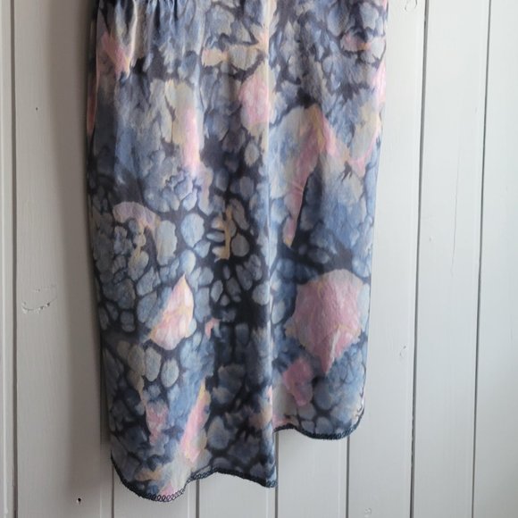 WILFRED 100% Silk Watercolour Dream Dress - Picture 2 of 7